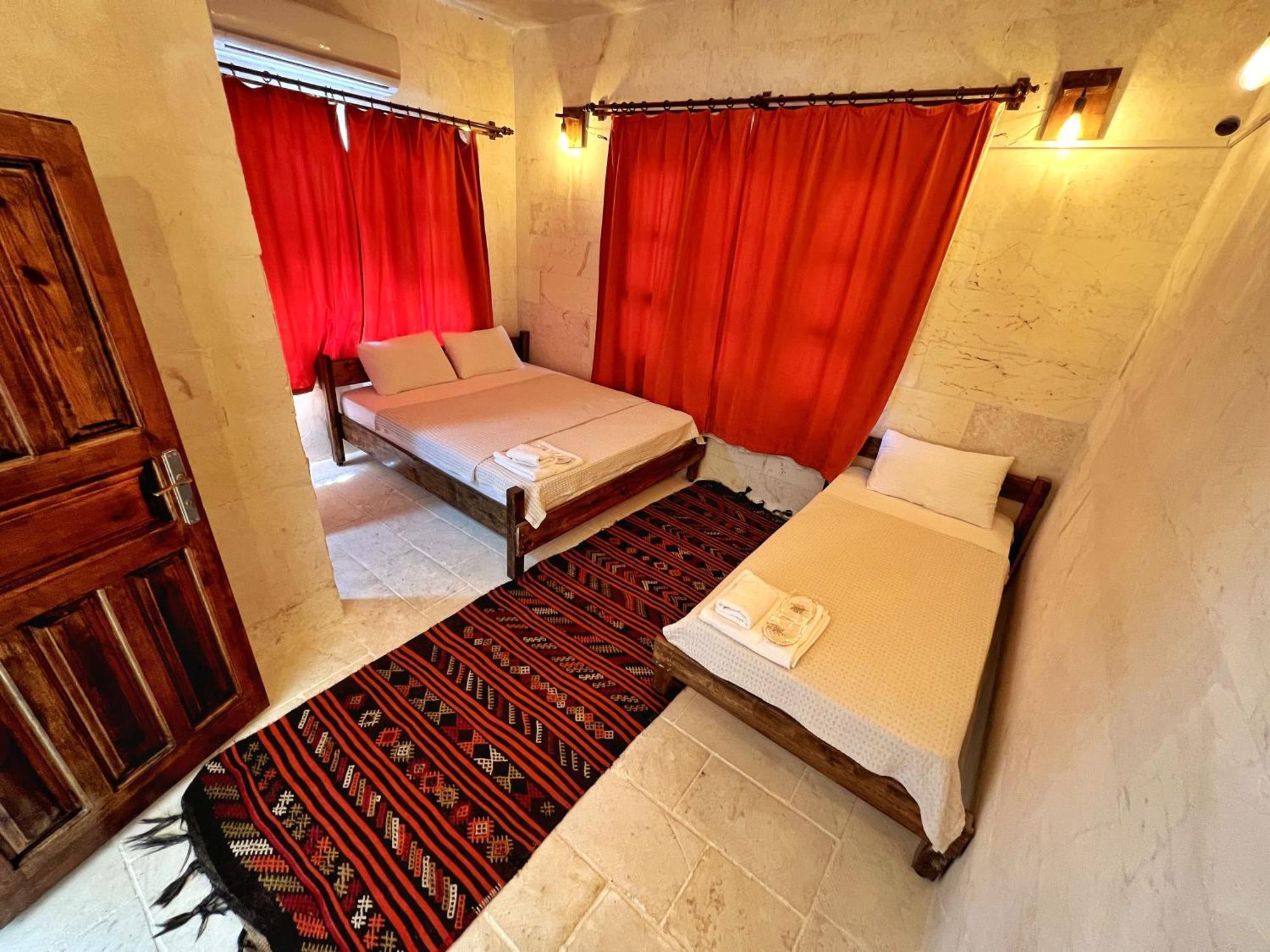 Taskiran Hotel Шанлиурфа Екстер'єр фото
