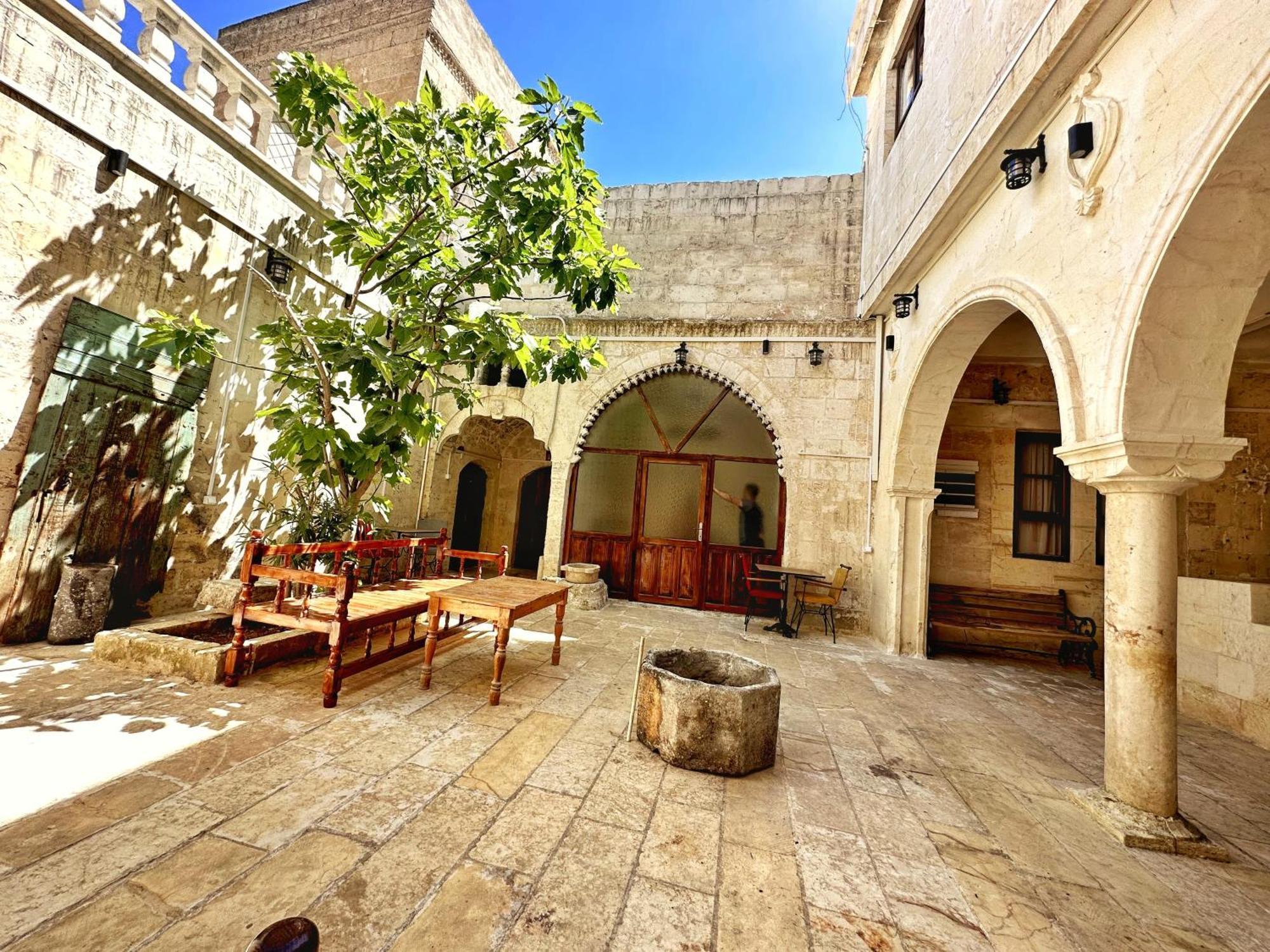 Taskiran Hotel Шанлиурфа Екстер'єр фото